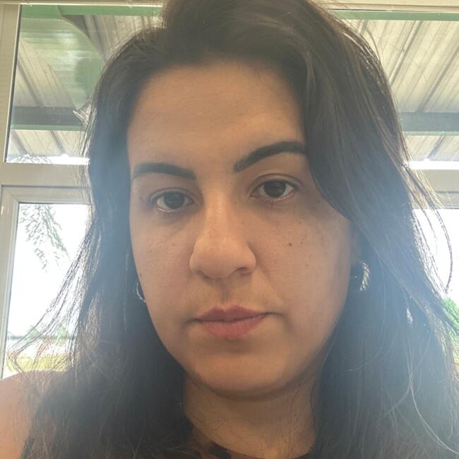 Emprego de babá em Passo Fundo: Yuli