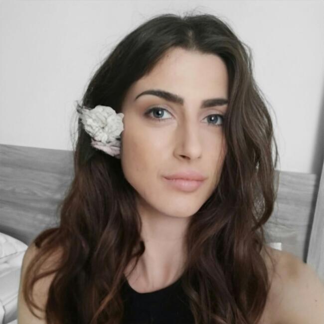 Babysitter in Vámos: Christina