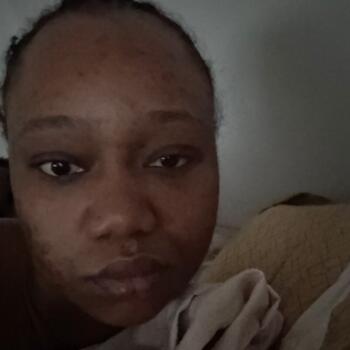 Babysitter in Pontoise: Mariam