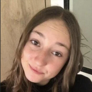 Babysitter in Trémorel: Lizea