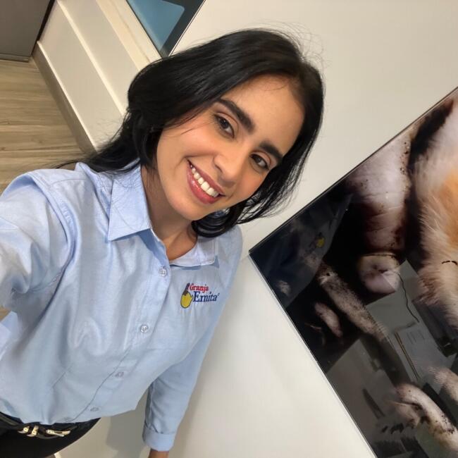 Babysitter in Panama City: Fiorella