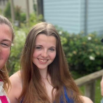 Babysitter in Gistel: Delphine