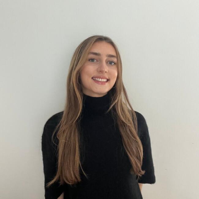 Babysitter in Lille: Louisa