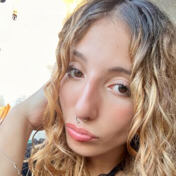 Niñera en Montevideo: Mikaela Vera