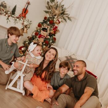 Babysitting job in Balneário Camboriú: babysitting job Marilia