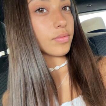 Nanny in Sevilla La Nueva: Carla