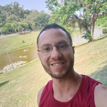 Emprego de babá em Rio de Janeiro: emprego de babá Leandro