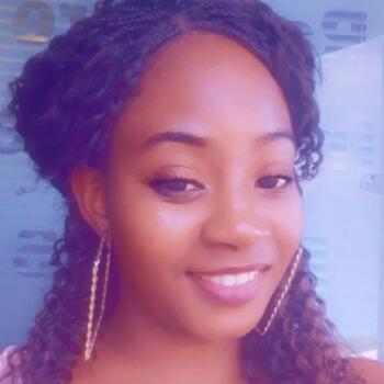 Babysitter in Mitchells Plain: Cedella