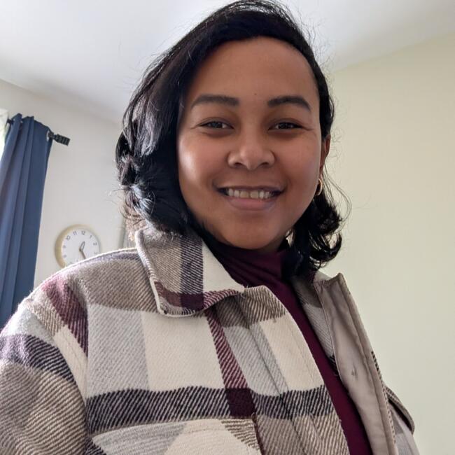 Job de garde d'enfants à Québec: Miray