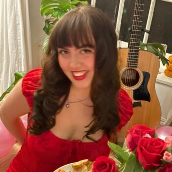 Babysitter Glasgow: Raquel