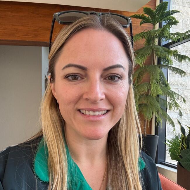 Babysitting job in Riyadh: Katie