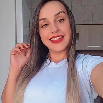 Babysitter in São José dos Campos: Andreza