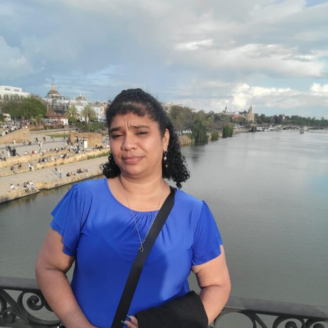 Canguro en Cañada Rosal: Magali del Carmen