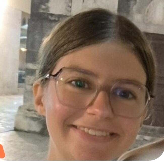 Babysitter in Virton: Gwenn