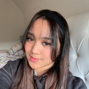 Babysitter in Voisins-le-Bretonneux: Melry