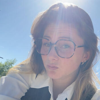 Babysitter in Aix-en-Provence: Charlotte