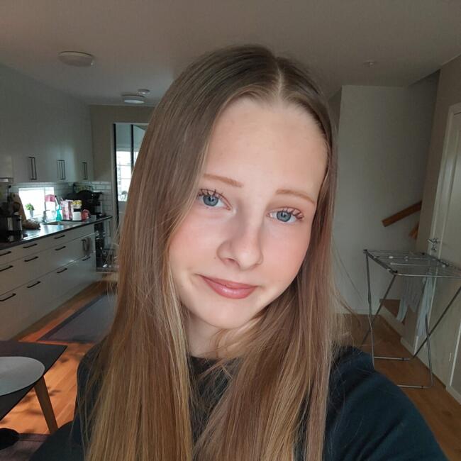 Barnvakt i Kumla: Agnes