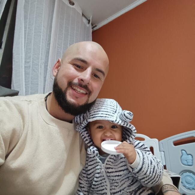 Babysitting job in La Florida: Juan