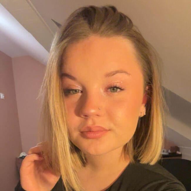 Babysitter in La Croix-aux-Mines: Romane