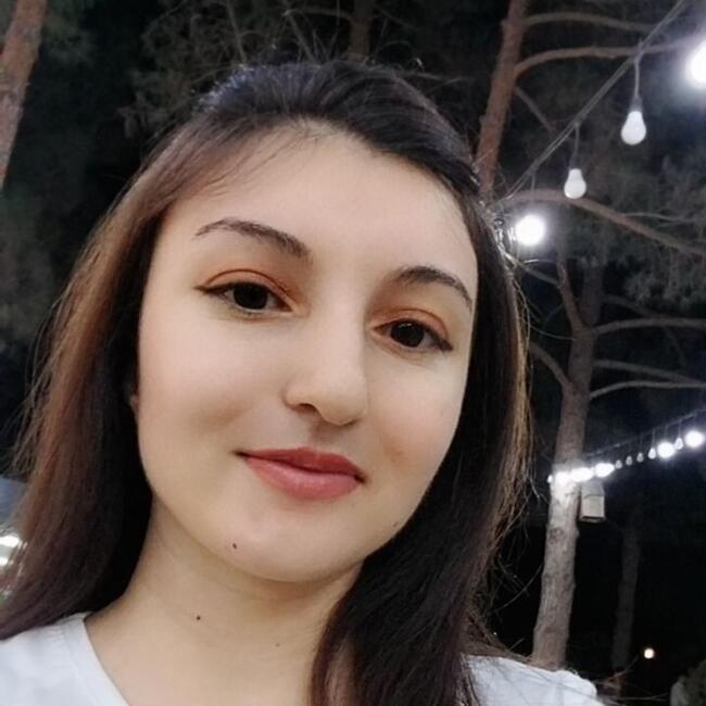 Babysitter in Baku: Şövqiyə