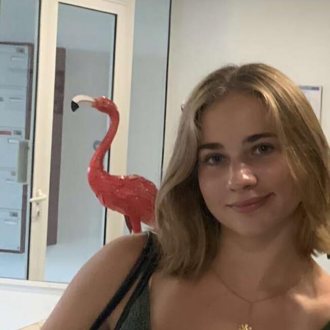 Babysitter in Bègles: Lucile