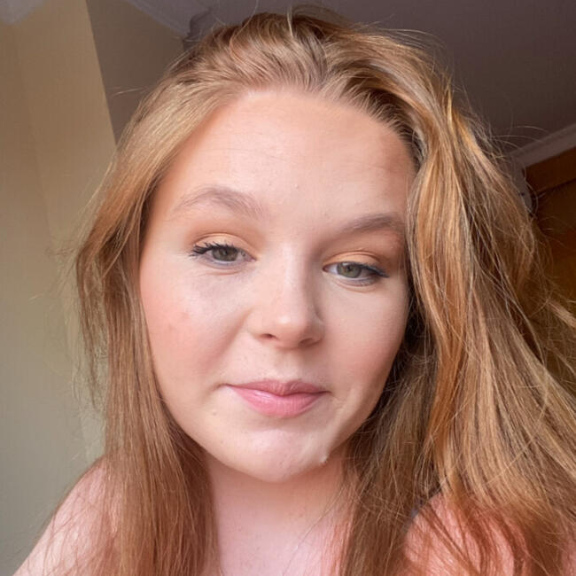 Babysitter in Ennis: Aoife