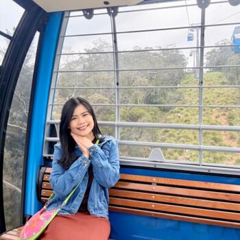 Babysitter in Melbourne: Vivie