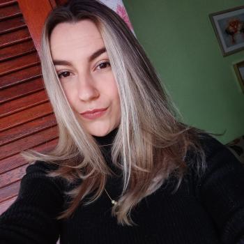 Babá em Estância Velha: Daniela