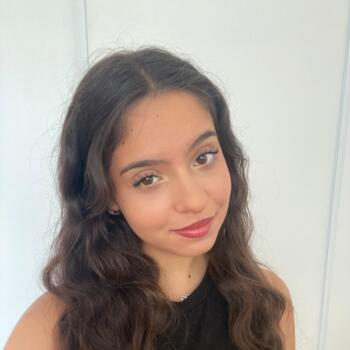 Baby-sitter in Boulogne-Billancourt: Eva