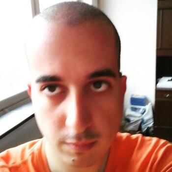 Babysitter in Örebro: Ibrahim