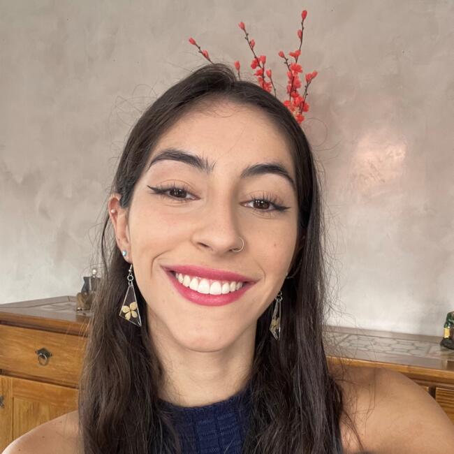 Babysitter in Salvador: Bruna