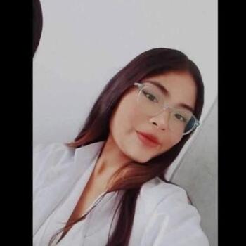 Babysitter Enfield: Mary