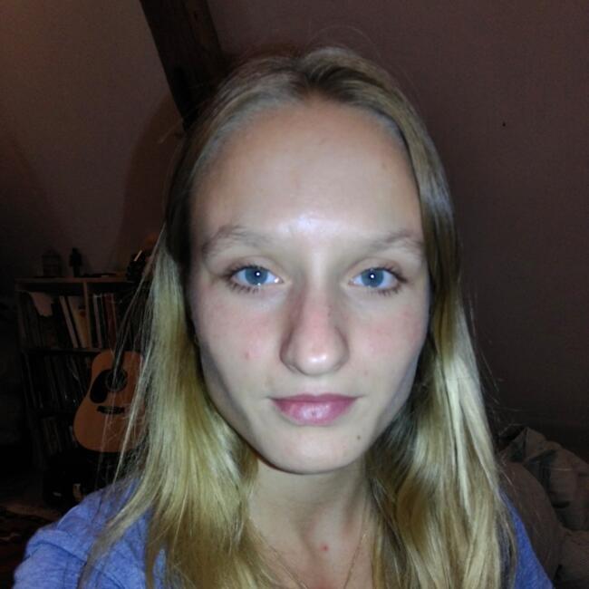 Babysitter in Le Mans: Anastasia