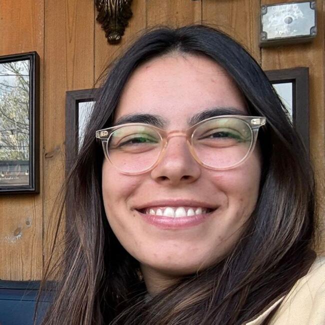 Babysitter em Quarteira: Iara