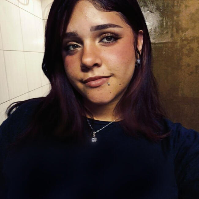 Babysitter in Rincão (São Paulo): NATACHA