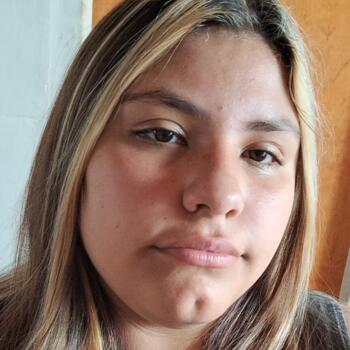 Babysitter La Plata: Nicole