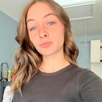 Babysitter Longwood (Florida): Mckinzie