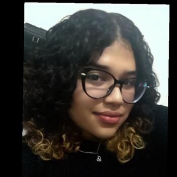 Babá em São Leopoldo: Vitória Miriã