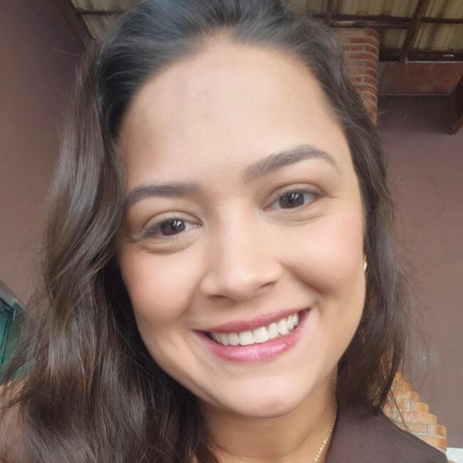 Babysitter in Ipatinga: Franciele