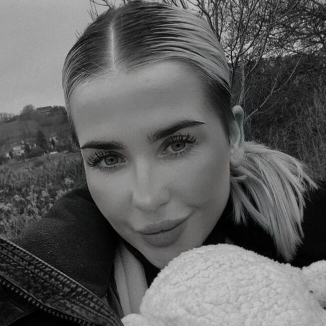 Poptávka hlídání dětí v Pohořelice: Karolina