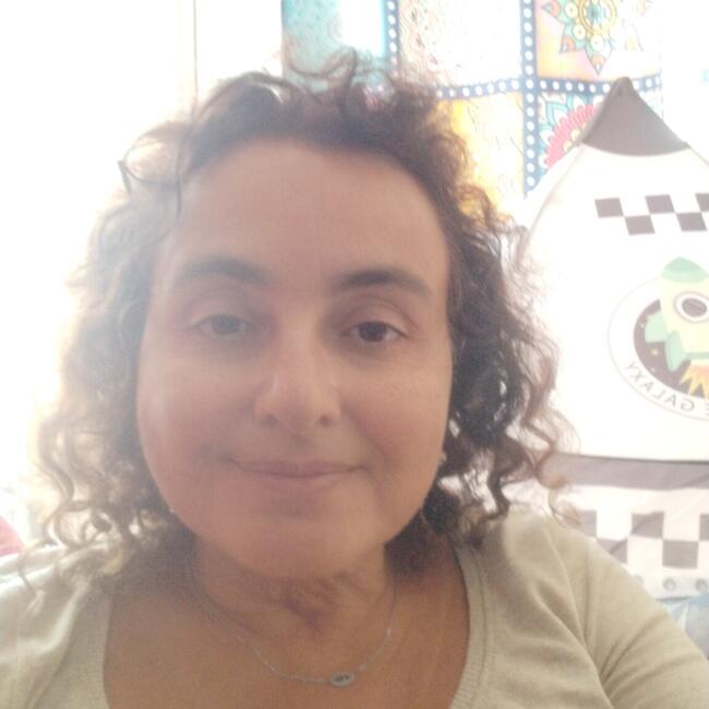 Babysitter in Bordeaux: Ruth