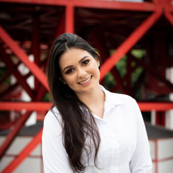 Babysitter in Tomar: Letícia