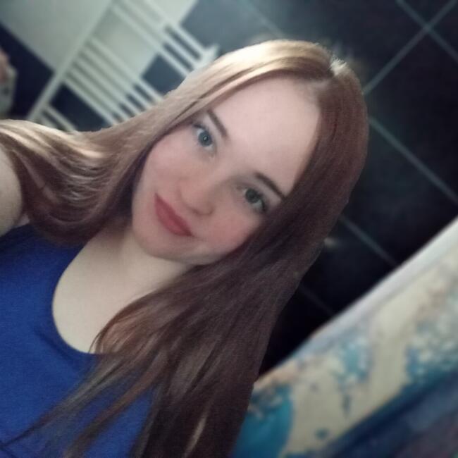 Babysitter in Nyársapát: Erica