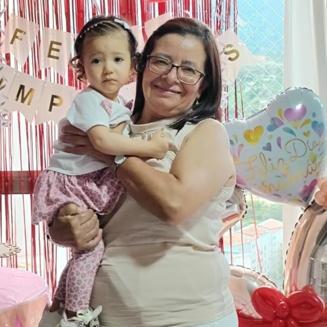 Babysitter στην περιοχή Μπέγιο: Gloria Ospina Ramirez