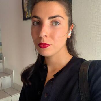 Babysitter in Ostwald: Helloïse