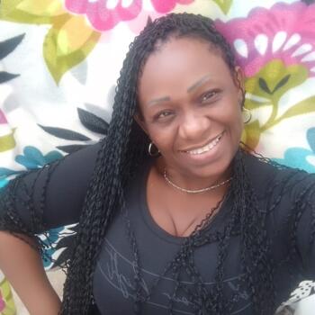 Babysitter in Palo Negro: Betsy beatriz