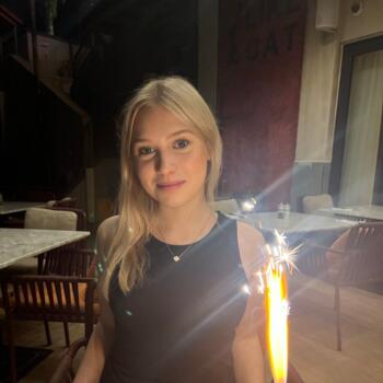 Barnvakt i Enebyberg: Emma