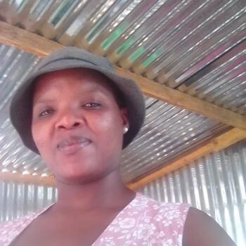 Nanny in Rustenburg: Nonkosi