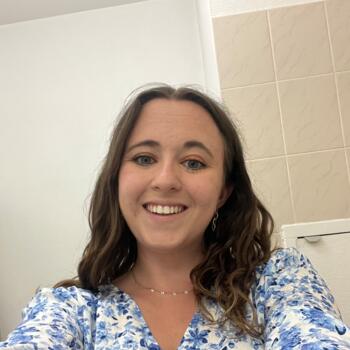 Babysitter in Avrillé: Laura