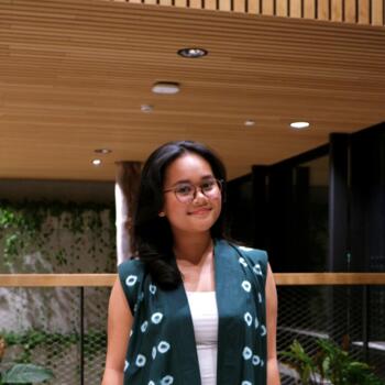 Bonă în Rotterdam: Raina